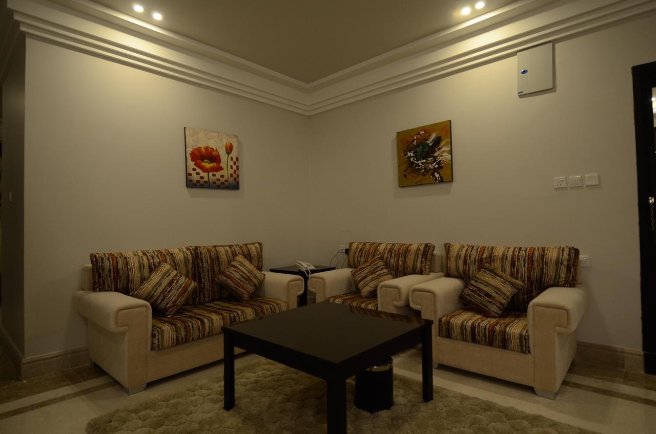 Al Joory Suites Hotel Khafji Экстерьер фото